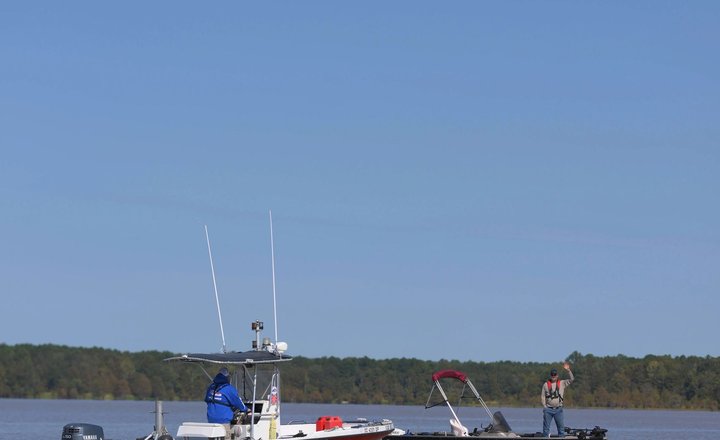 Saltwater towing vessel